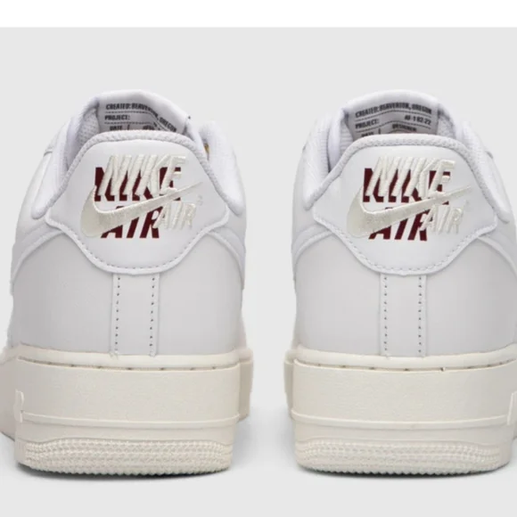 NWT Women's Af1's '07 PRM - Picture 9 of 10